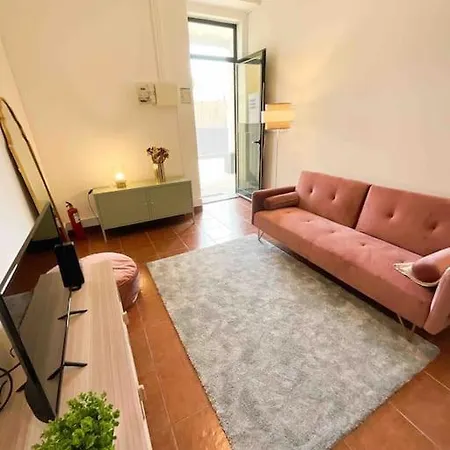 Beautiful Near Carcavelos Apartment